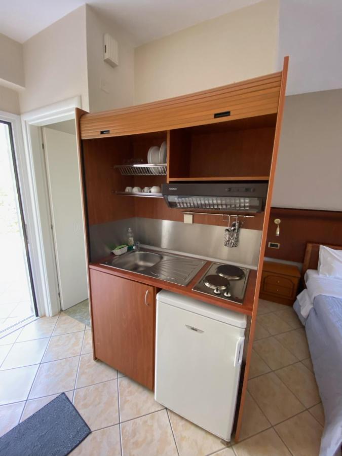 Paradosi Rooms Igoemenitsa Buitenkant foto