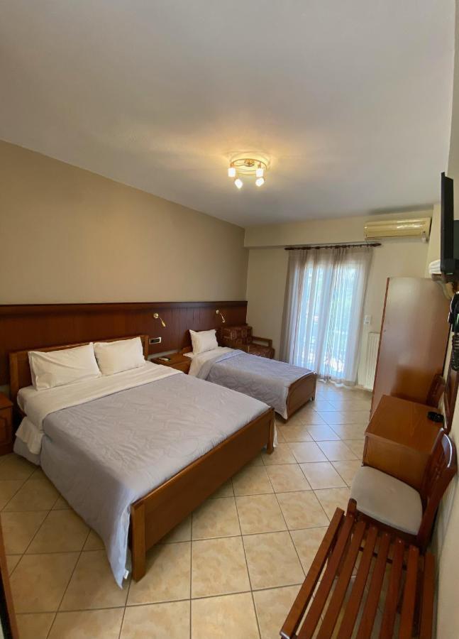 Paradosi Rooms Igoemenitsa Buitenkant foto