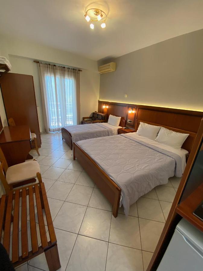 Paradosi Rooms Igoemenitsa Buitenkant foto