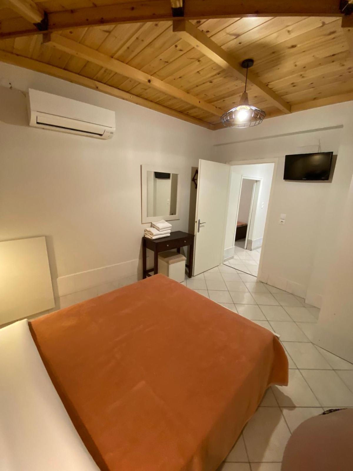 Paradosi Rooms Igoemenitsa Buitenkant foto