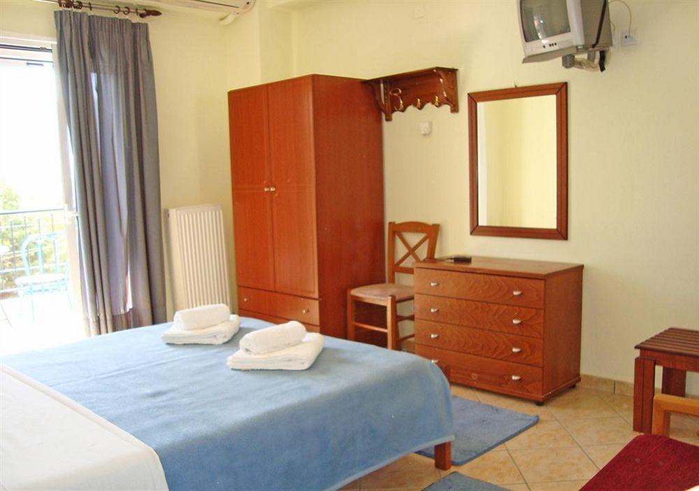Paradosi Rooms Igoemenitsa Buitenkant foto